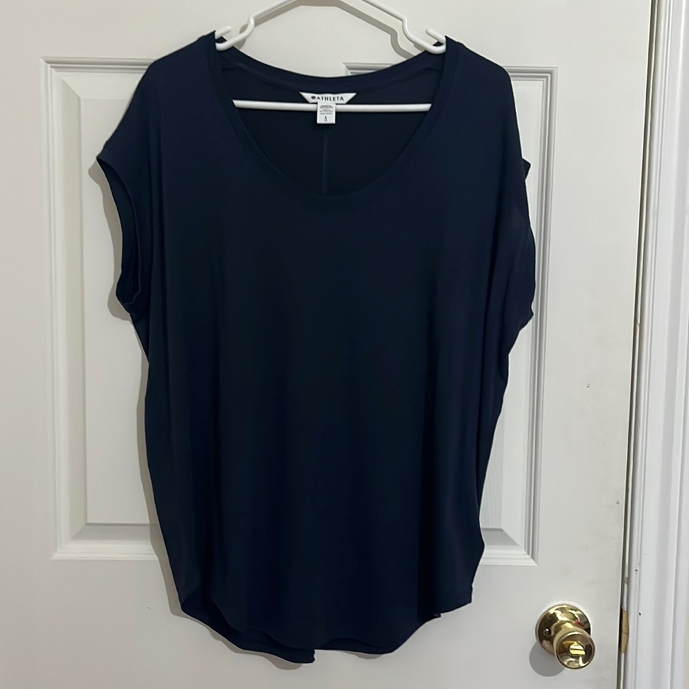 Athleta T-Shirt‎ Large Navy Blue